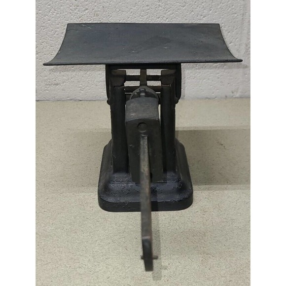 1890 Fairbanks Iron and Brass Postal Scale - 14x7x6.25 - Picture 3 of 8
